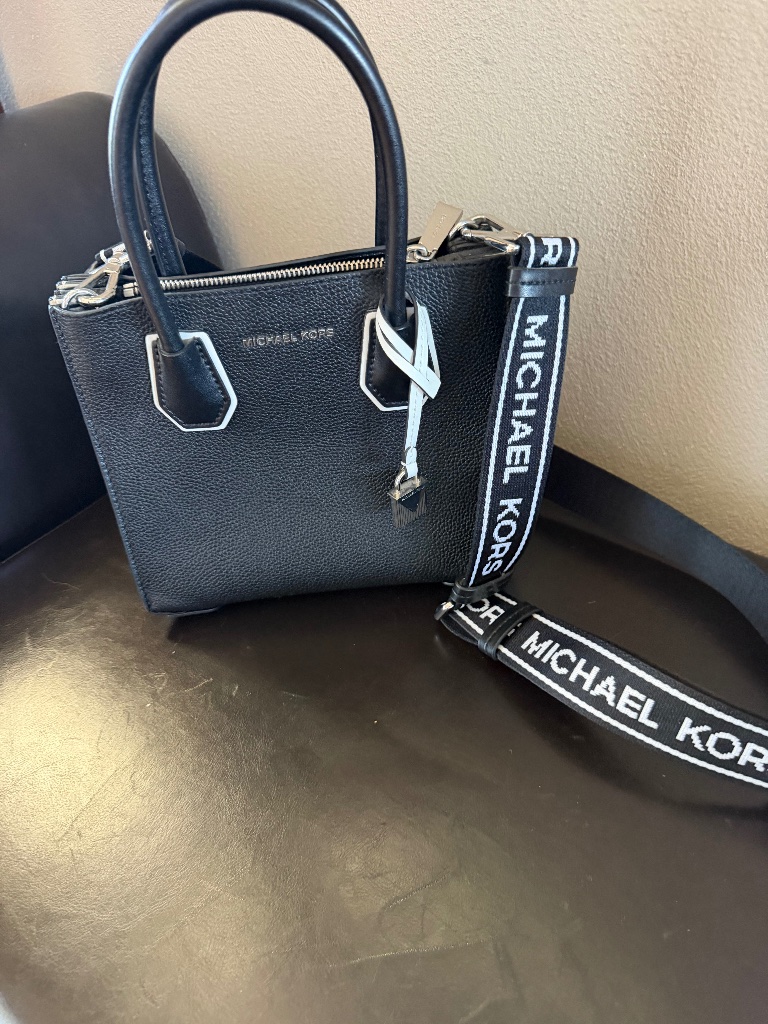 Michael Kors Accordian Purse Leather Crossbody